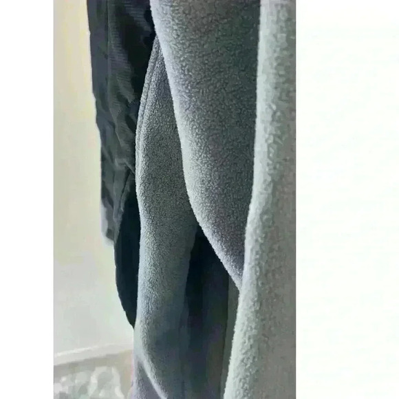 New Balance Mens 100% Polyester Fleece  All Weather Comfort Jacket SZ Large - - Picture 3 of 9